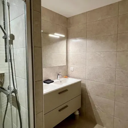 Le Marronnier - Coeur De - Climatise Et Renove En 2026 Apartment *